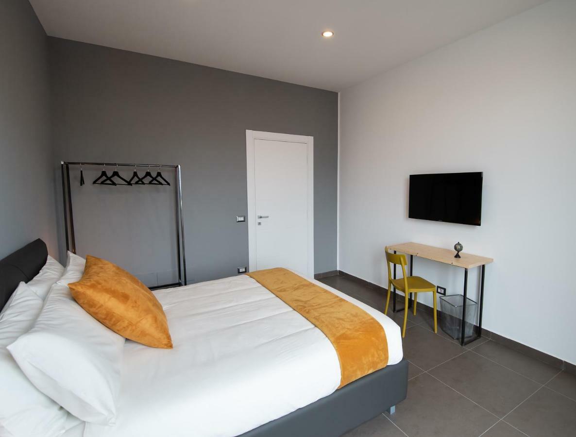 Hotel Gb Vesuvius Napoli Zewnętrze zdjęcie
