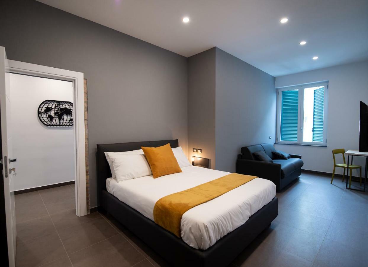 Hotel Gb Vesuvius Napoli Zewnętrze zdjęcie