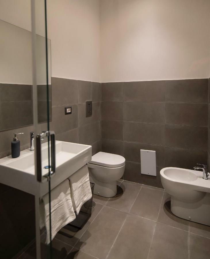 Hotel Gb Vesuvius Napoli Zewnętrze zdjęcie