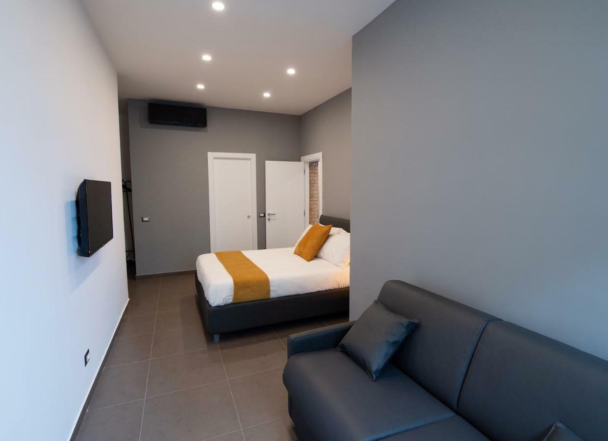 Hotel Gb Vesuvius Napoli Zewnętrze zdjęcie
